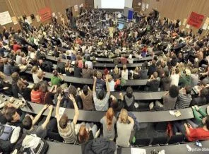 Öğretmenlik yolu bütün fakültelere kapandı!