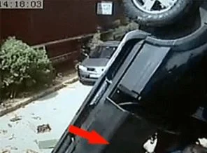 Otoparktan böyle uçtu