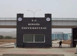 Rektörden Öğrencilere Ceza