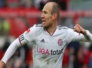 Robben, Bayern'de kalıyor