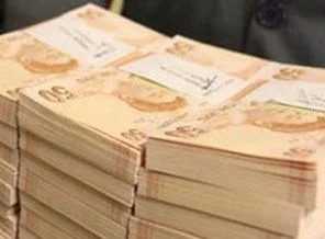 Ruslar ilk kez TL cinsi borçlandı