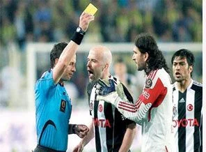 Rüştü kendisi için suç duyurusu yaptı