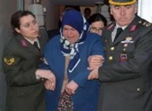 Şehidin baba ocağına ateş düştü