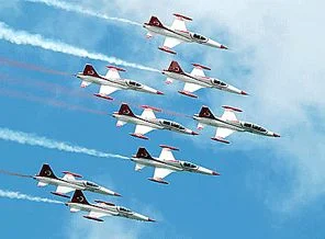 Türk Yıldızları Muğla'da nefesleri kesti