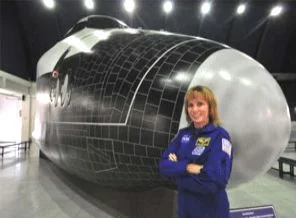 Uzaya giden ilk anne astronot Fisher, İzmir'de