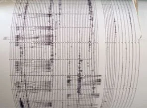 Van'da deprem!