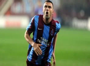 Ve Burak tarihe geçti