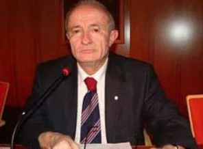 Vural Savaş darbeyi önlemiş!