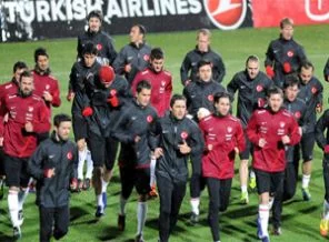 A Milliler kampa devam ediyor
