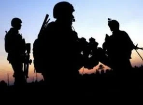 Afganistan'da 2 NATO askeri öldü