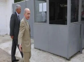 Ağar'ı cezaevinde ziyaret etti