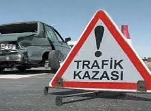 Ağrı'da minibüs takla attı
