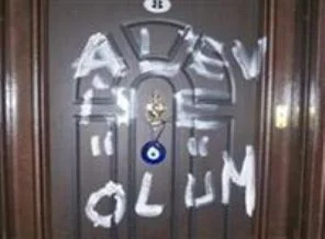 'Aleviye ölüm' yazan bulundu