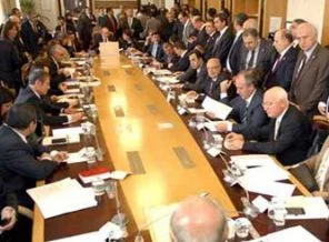 Anayasa yazımında kriz çıktı