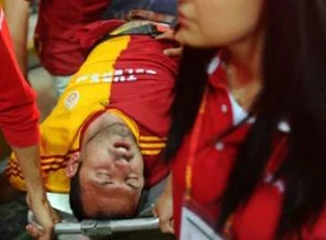 Arena'da yine kalp krizi!