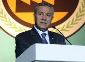 Arınç: Başkanlığı da konuşabilmeliyiz