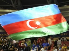 Azerbaycan'dan Fransa'ya uyarı