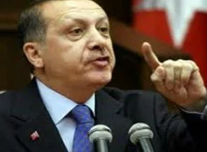 Başbakan'a pankartla hakaret iddiasına hapis talebi