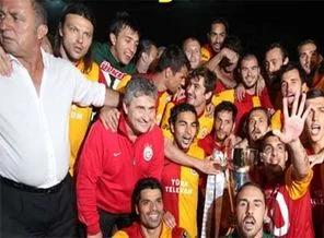 Başbakan kupa sorununu çözdü!