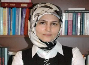Başörtüsüne anayasal güvence getirilsin