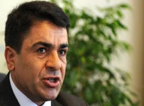 Bengi Yıldız'ın yasak aşkı geri döndü