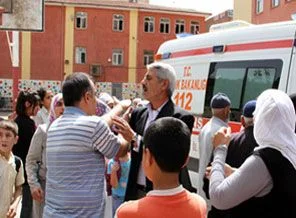 Bir zehirlenme vakası da Edirne ve Antalya'da