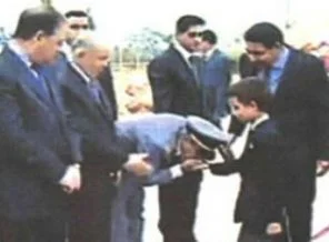 Bu fotoğraf ülkeyi karıştırdı