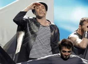 Can Bonomo ayakta alkışlandı