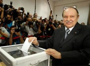 Cezayir tek parti dönemini seçti