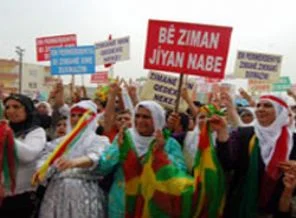 CHP'den 'Kürtçe propaganda' teklifi