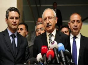 CHP, MYK toplantısı sona erdi