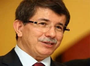 Davutoğlu'na 'Makedonya Dostluk Ödülü'