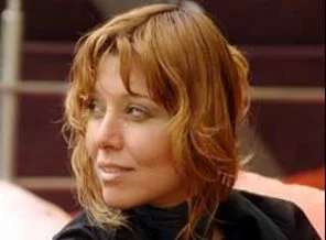 Elif Şafak'a tepkiler çığ gibi