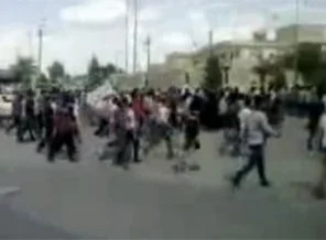 Erbil'de İslam'a hakarete protesto