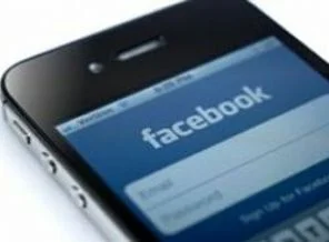 Facebook telefonu 2013'te çıkacak