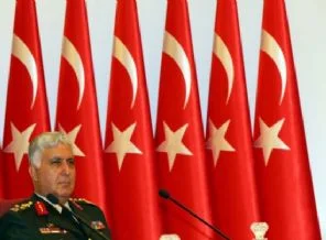 'Farkında mısınız, darbe eğitimi veriyorsunuz'