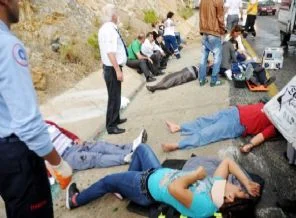 Feci kazadan sonra yollara saçıldılar!