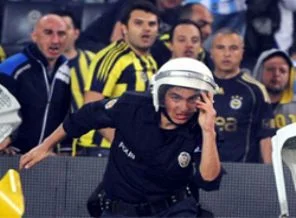 Fenerbahçe'ye 6 maç ceza