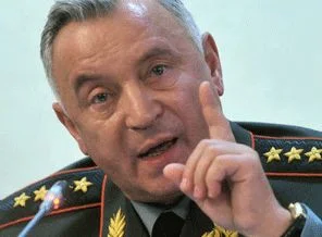 Gerekirse füze kalkanını vururuz!