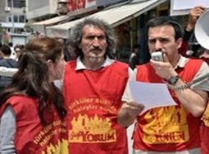 Grup Yorum gözaltıları protesto etti