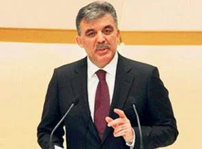Gül: Arabadan önce uçak yaptık!