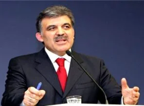 Gül'den Batılı liderlere 'ucuz siyaset' eleştirisi