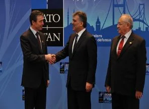 Gül, NATO Zirvesi'ne katılıyor