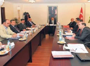 Hakem Kurulu, memur zammında 4+4'e yakın