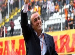 Herşey Terim'e bağlı