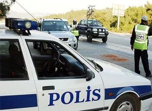 Hız sınırını aşanların ağzı tatlandı