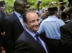 Hollande'dan Erdoğan'a zeytin dalı