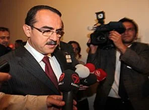Hükümet, asker ve polisin yetkisini koruyacak