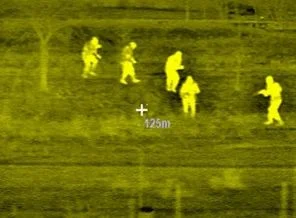 İnsan kaçakçıları termal kameraya takıldı