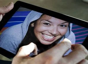 iPad'li sapık öğretmen!
